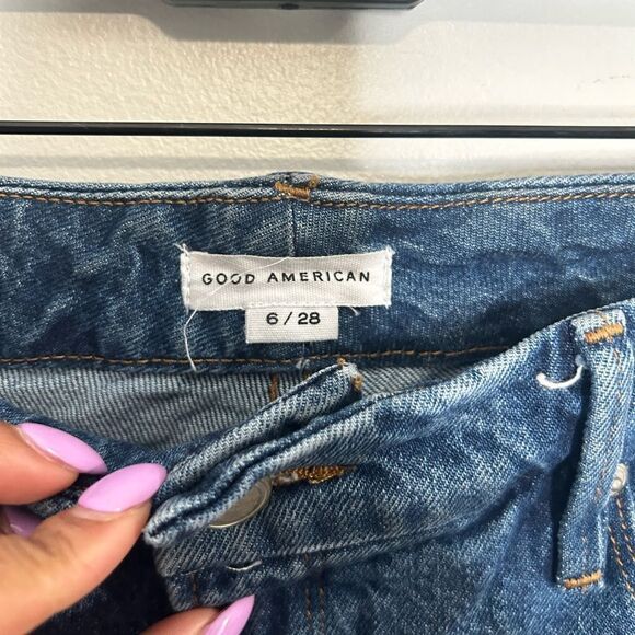 Good American Good Classic Jeans - Picture 6 of 6